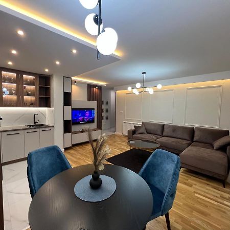 Lilly Lux Apartment Bijeljina Exterior foto