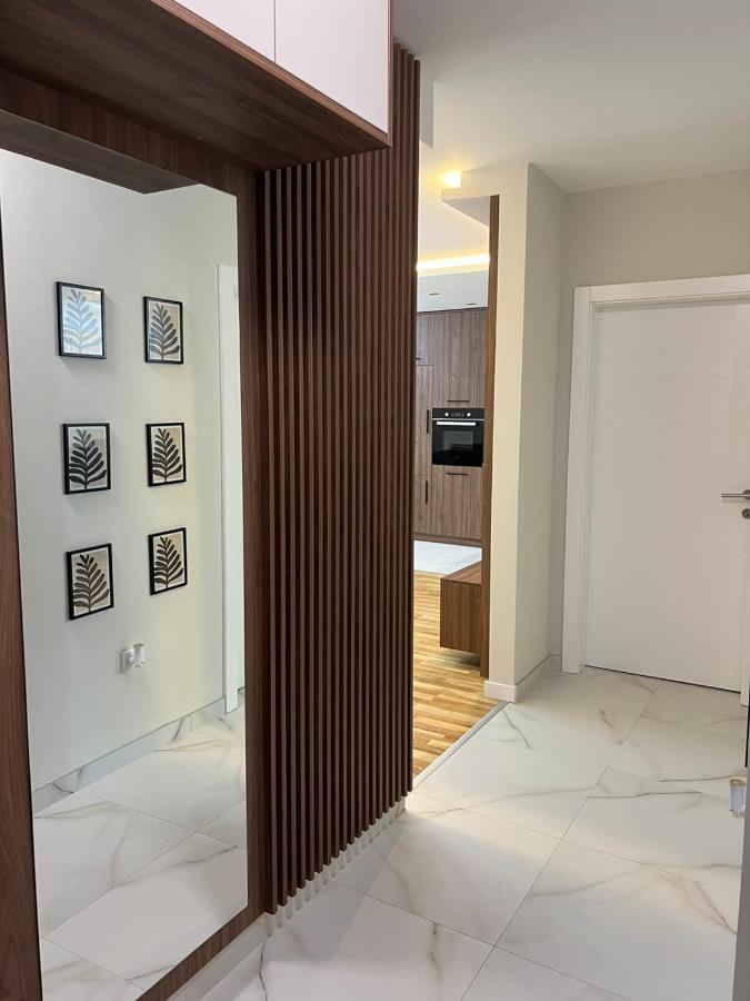 Lilly Lux Apartment Bijeljina Exterior foto