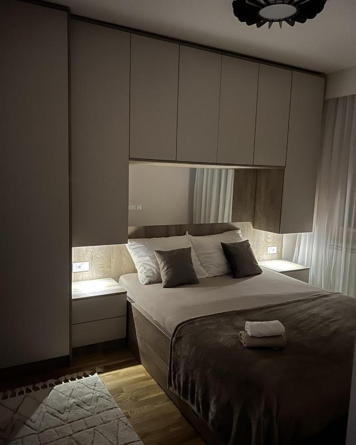 Lilly Lux Apartment Bijeljina Exterior foto