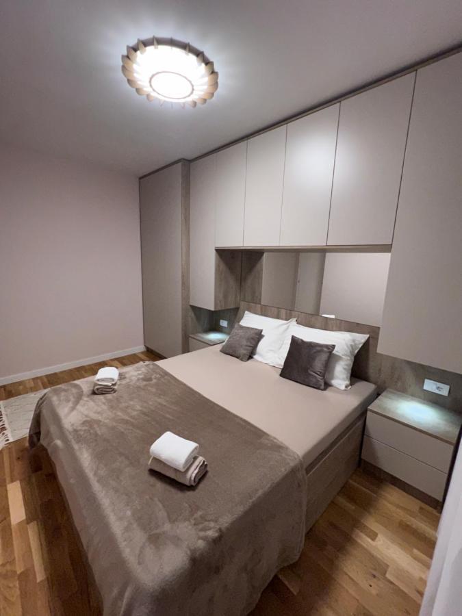 Lilly Lux Apartment Bijeljina Exterior foto